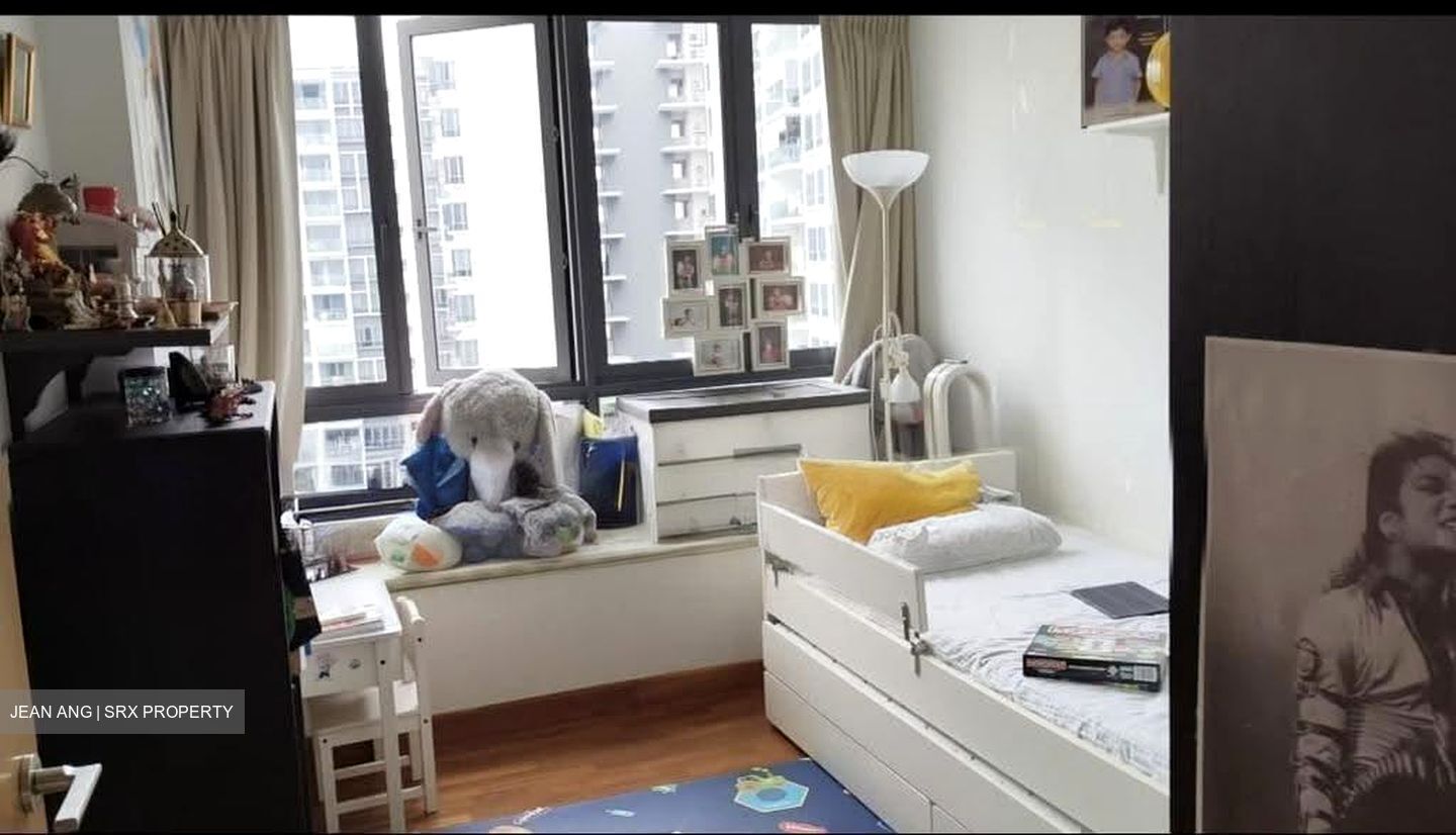 Waterfront Isle (D16), Condominium #609116101